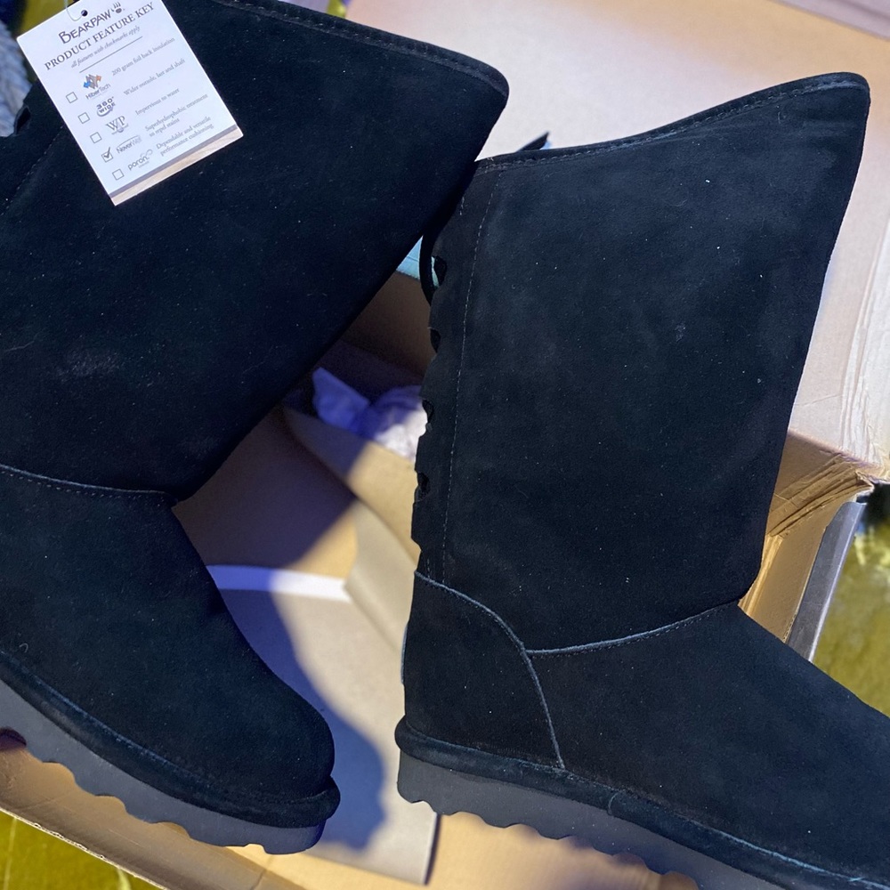 BEARPAW BOOTS